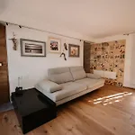 Art - Small Luxury Of The World (adults Only) لا كاستيلا