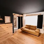 Art - Small Luxury Of The World (adults Only)