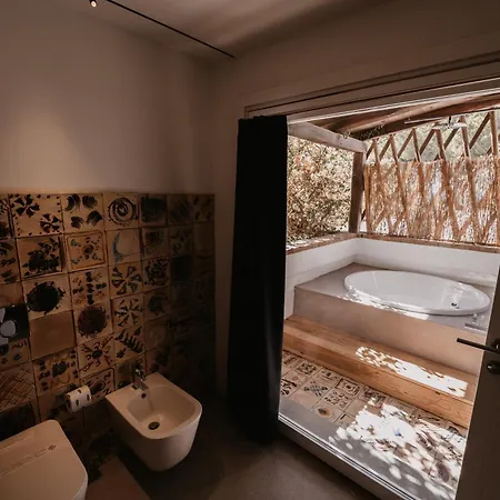 Art - Small Luxury Of The World (adults Only) 5*