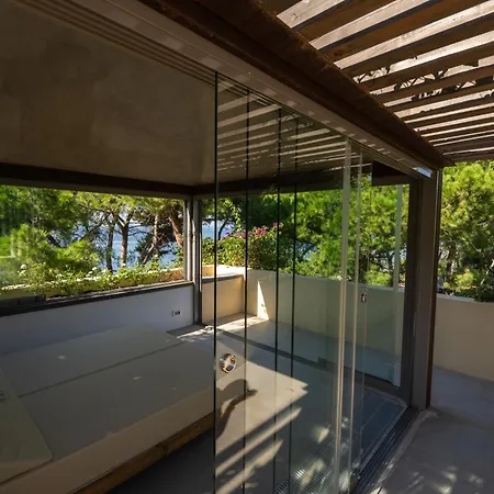 Art - Small Luxury Of The World (adults Only) Hotel 5*