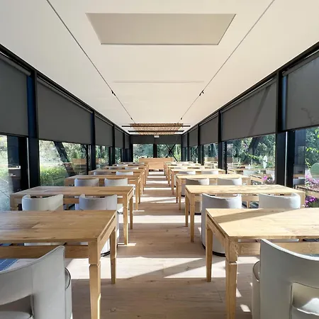 Art - Small Luxury Of The World (adults Only) 5*