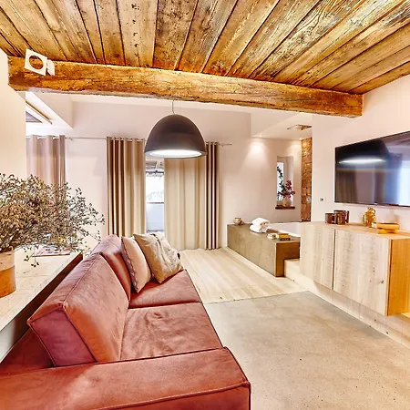 Art - Small Luxury Of The World (adults Only) 5*